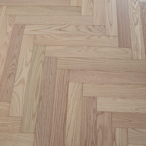 Parquet de Padauk Multicapa de 20mm con Sistema T&G en Espiga, Grado AB AS2047, con Cera Dura Anti-Traquinas, Ideal para Bebés y Niños - Product Image 2