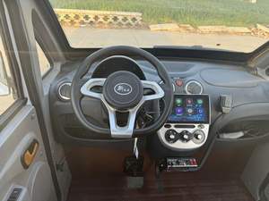 Chariot de golf <span class=keywords><strong>2</strong></span> 6 <span class=keywords><strong>places</strong></span> 72V Mini Al à direction assistée <span class=keywords><strong>électrique</strong></span> à essence Chariot debout avec portes pour adultes - Product Image 4