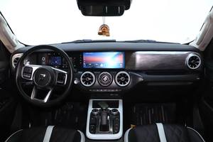 Great Wall Motors 2.0T 2023 Tank 300 2.0T Edición Ciudad, Vehículo de Gasolina de Alto Rendimiento con Volante a la Izquierda para Conducción Urbana - Product Image 6