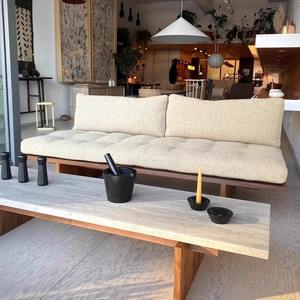 Sofá de Madera Maciza Estilo Wabi Sabi, Diseño Minimalista, Tapizado, Forma Recta, para Sala de Estar, Apartamento Pequeño, Cafetería, Casa de Huéspedes - Product Image 2