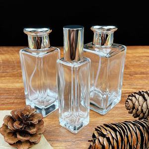 ขวดน้ำหอมแก้วใสแบบมินิมอลขนาด 30 มล. หัวฉีด 15 มม. แบบพ่นต่อเนื่อง บรรจุภัณฑ์เครื่องสำอางแบบเติมได้ตามสั่ง - Product Image 2