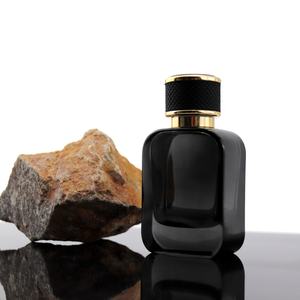 Fabrieksvoorraad 50ml lege parfumfles luxe parfumfles 50ml op maat gemaakte zwart roze parfumfles met dop - Product Image 5