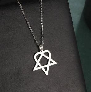 Collier pendentif cœur et étoile en acier inoxydable d'inspiration occulte ton doré en forme de couronne pour les mariages style chaîne de chandail - Product Image 4