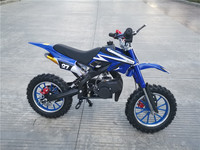 Moto automatique 49cc homologuée pour la route - Vente flash