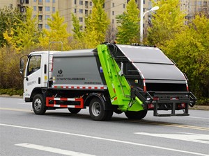 Camion de collecte des déchets lourds Foton 4X2 4/6m³ fabriqué en Chine pour l'élimination des déchets commerciaux - Product Image 5