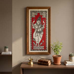 Pintura Pattachitra Hecha a Mano en Blanco y Negro de la Diosa Saraswati con Fondo Rojo - Decoración para Colgar en la Pared de la Sala de Estar - Product Image 1