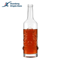 Bouteille en verre gravée en gros de l'usine chinoise avec bouchon en liège, forme personnalisée, écologique, pour Gin, Tequila, Vodka, Brandy