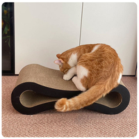 Arbre à chat moderne et durable en forme de 8, en carton ondulé, avec sac de catnip, jouet à gratter pour chat