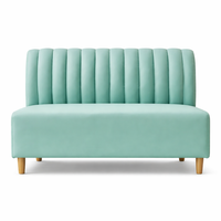 Fauteuil commercial 2 places moderne, écologique, durable, avec structure en bois massif, revêtement en cuir et mousse à densité moyenne