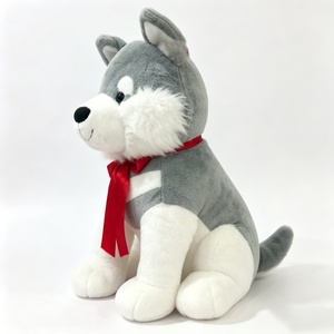 Peluche chien mignon personnalisée, Husky gris et blanc doux avec ruban rouge - Product Image 4