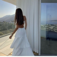 Robe de vacances à la plage, robe longue à bretelles blanches à fleurs uniques, robe de plage amincissante, vente en gros de vêtements pour femmes de haute qualité