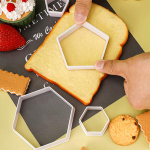 Moule à biscuits <span class=keywords><strong>de</strong></span> haute qualité pour la <span class=keywords><strong>cuisine</strong></span>, idéal pour les cupcakes <span class=keywords><strong>de</strong></span> fêtes, les collations et les cadeaux pour les athlètes et les événements sportifs - Product Image 2