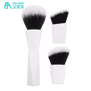Mercados en línea chinos, nuevo diseño único, regalo para niñas, 3 en 1, Mini juego de brochas de maquillaje de viaje reemplazable magnético con caja - Product Image 4