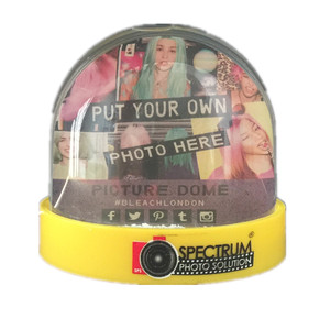 OEM Foto inserto in plastica <span class=keywords><strong>globo</strong></span> <span class=keywords><strong>di</strong></span> <span class=keywords><strong>neve</strong></span> per bambini <span class=keywords><strong>FAI</strong></span> <span class=keywords><strong>DA</strong></span> <span class=keywords><strong>TE</strong></span> foto snow dome Su Misura immagine inserisci Photo <span class=keywords><strong>globo</strong></span> <span class=keywords><strong>di</strong></span> <span class=keywords><strong>neve</strong></span> - Product Image 6