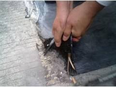 Rollo <span class=keywords><strong>para</strong></span> <span class=keywords><strong>techos</strong></span> de betún modificado polímero impermeabilizante bituminoso autoadhesivo reactivo de alta resistencia de la mejor calidad del fabricante - Product Image 4