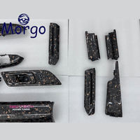 Kit de garnitures intérieures en fibre de carbone forgée avec accents dorés pour Ford Mustang GT 2015-2023 Tableau de bord Console centrale