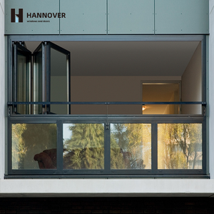 Fenêtre latérale motorisée intelligente en aluminium avec ouverture horizontale à double pliage pour les maisons modernes - Product Image 2