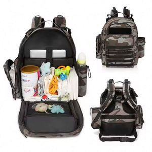 Échantillon Gratuit : Sac à Langer Tactique pour Hommes avec Matelas à Langer Camouflage – Sac à Dos de Maternité pour Papa - Product Image 6