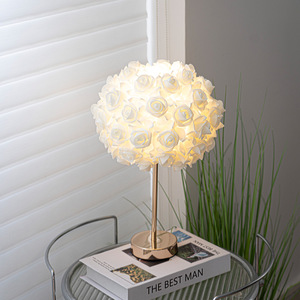 Boda moderna LED <span class=keywords><strong>matrimonio</strong></span> <span class=keywords><strong>dormitorio</strong></span> decoración iluminación E26 cabecera Rosa flor escritorio noche luces decoración del hogar iluminación de mesa - Product Image 3