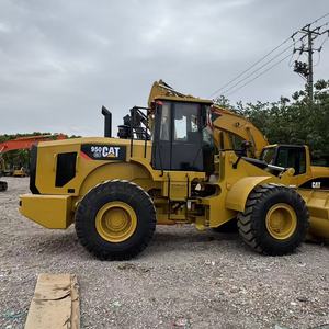 รถตักล้อยาง CAT 950 GC สีเหลือง อุปกรณ์ก่อสร้างสำหรับงานหนัก - Product Image 2