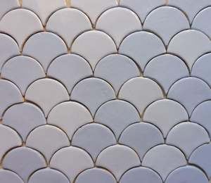 กระเบื้องกระจกสีขัดเงาทนทานกันลื่นโครงสร้างแข็งแรงกันน้ำเป็นมิตรกับสิ่งแวดล้อมสำหรับตกแต่งบ้านสำนักงานม่านตกแต่งผนัง - Product Image 4