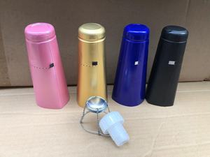 Vente en gros personnalisée de bouchons de bouteilles de <span class=keywords><strong>champagne</strong></span> de luxe, de capsules thermorétractables en aluminium scellées et de bouchons de bouteilles colorés - Product Image 3