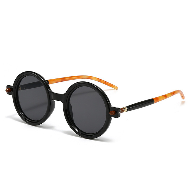 Unisex Anti-Eyestrain Optical Glasses Round Frame Blue Light Blocking Fashionable Plain Lens in Red Gold for Men and Women