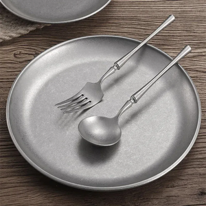 Koreaanse Retro Roestvrijstalen Schijfbak Voor Buitenkamperen Voor Bbq-Vleespallets En Bottenspugen Voor Coffeeshop En Reizen - Product Image 2
