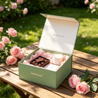 Boîte cadeau magnétique en forme de livre avec couvercles à rabat, intérieur doré de luxe pour cadeaux de mariage, cosmétiques, beauté, spiritueux - Vente en gros
