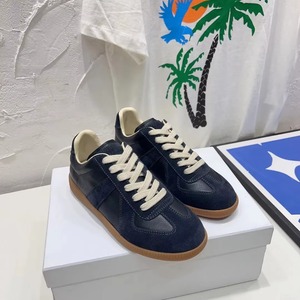 Chaussures décontractées de style urbain pour hommes et femmes, de haute qualité, conçues par des designers, confortables, respirantes, en cuir véritable, essentielles pour les fashionistas - Product Image 3