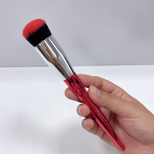 ODM OEM Custom High End Professional Wine Red Single Makeup Brush BK <strong>101</strong> Pro Wide Curved Slanted Foundation Brush - Product Image 2