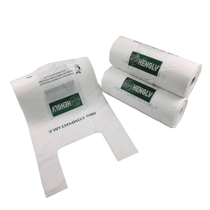 Bolsas de Compras Biodegradables de Plástico con Asa, Tipo Camiseta, para Supermercado, Hechas con Almidón de Maíz 100% Compostable, Venta al Por Mayor - Product Image 1
