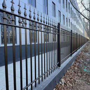 YC Valla de piquete de <span class=keywords><strong>metal</strong></span> fácil de instalar vallas y puertas de <span class=keywords><strong>metal</strong></span> de alta calidad Valla de piquete de acero personalizada - Product Image 4