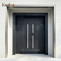 Puerta de Entrada Moderna de Alta Gama, Personalizada, con Diseño Curvo 3D y Ranuras, de Aluminio Fundido Doble, con Cerradura Inteligente para Casa o Villa