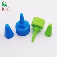 Bouchon souple en plastique à visser de haute qualité, vente directe usine, pour bouteille, avec buse pointue pratique et fonction de pression