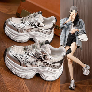 <span class=keywords><strong>Zapatillas</strong></span> deportivas casuales <span class=keywords><strong>de</strong></span> plataforma con suela gruesa y aumento interno <span class=keywords><strong>de</strong></span> 8 cm para mujer, estilo Daddy Shoes, nueva moda <span class=keywords><strong>de</strong></span> verano-otoño 2026, cómodas y con plataforma tipo muffin. - Product Image 1