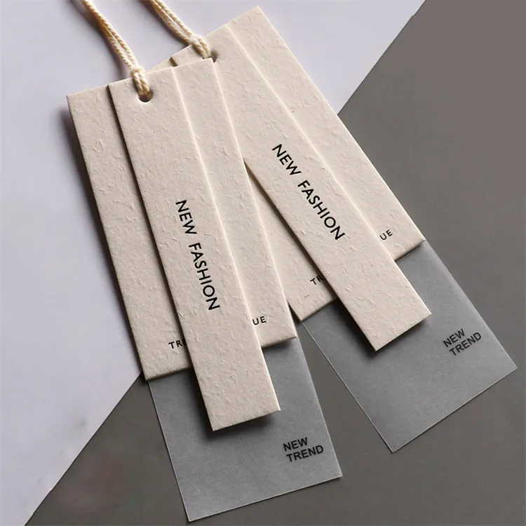 Benutzer definierte umwelt freundliche Spezial karton Swing Tags Luxus Kleidungs stück Logo Preis schild Markenname Recycling papier Hang Tags für Kleidung
