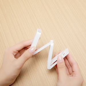 2024 brillo ajustable Clip-On Book Light Mini LED <span class=keywords><strong>linterna</strong></span> de libro plegable con lectura cómoda - Product Image 6