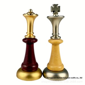 Pezzi degli <span class=keywords><strong>Scacchi</strong></span> in Metallo di Alta Qualità, Accessori per Giochi da Tavolo per Bambini, Pezzi degli <span class=keywords><strong>Scacchi</strong></span> di Lusso da <span class=keywords><strong>3</strong></span> Pollici Rossi Certificati CE, Vendita Calda - Product Image 3