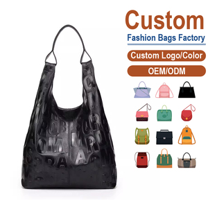 Sac fourre-tout en cuir véritable minimaliste de grande capacité, sac à bandoulière Hobo à lettres embossées pour femmes, directement de l'usine - Product Image 1