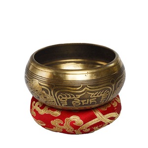 Cuenco Tibetano de Latón Hecho a Mano de Lujo, el Más Vendido, para Oración Budista y Meditación, Disponible a Precio de Exportación - Product Image 4