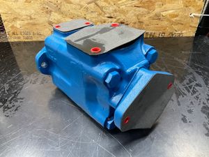 45VTBS50A-2203AA22R Eaton Vickers 45VTBS50A-2203BB22R Parker PAVC33BR42W26 Thủy Lực Bơm PVM045ER07CS01AAA28000001A0A - Product Image 2