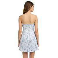 Robe Courte d'Été pour Femme, Modèle OEM ODM, Personnalisée, Bleue à Motifs Floraux, Sans Bretelles, Coupe Trapèze, Col en Dentelle, Fermeture Éclair au Dos, Idéale pour Cocktail