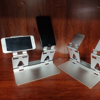 Support de téléphone portable et tablette en alliage d'aluminium, pliable, portable, réglable en hauteur, multi-positions, pour diffusion en direct et bureau