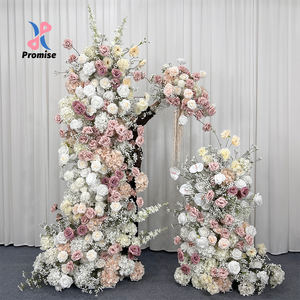 Arco de Flores Artificiales de Seda en Rosa Claro Realista para Decoración de Fondo de Boda Romántica - Product Image 2