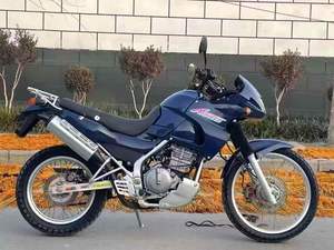 Motocicleta Kawasaki KLE250 <span class=keywords><strong>Anhelo</strong></span> Enduro, Motor de 4 Tiempos DOHC de 4 Válvulas, Carburador, Suministro de Combustible, Freno de Disco Doble, Larga Distancia - Product Image 6