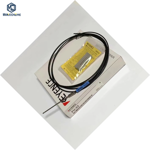 Unité de capteur à fibre optique réfléchissante FU-33 à vue latérale, précision ultra-élevée de 0,005 mm, câble de 1 m à découpe libre, R25 mm - Product Image 1