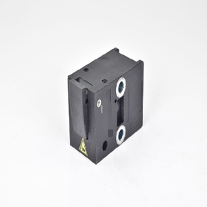 3842531696、Ve <span class=keywords><strong>2</strong></span>/rs、バックストップ - Product Image 1