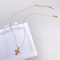 Collier pendentif croix populaire européen et américain - Accessoire féminin inaltérable pour la décoration