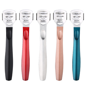 Removedor de callos de acero inoxidable con cuchilla afilada y mango cómodo para uso doméstico - Product Image 3